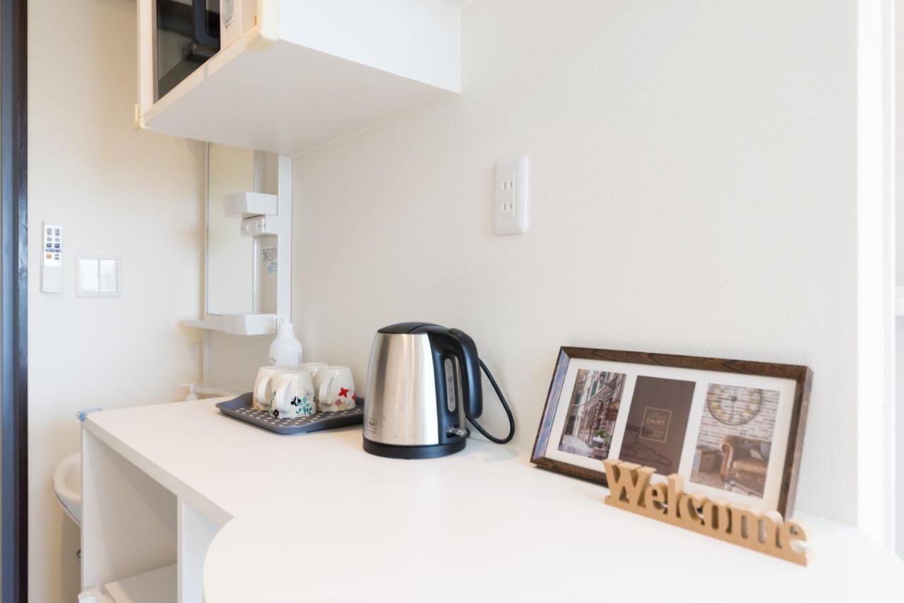 High Five Guest House Tokyo Exterior photo